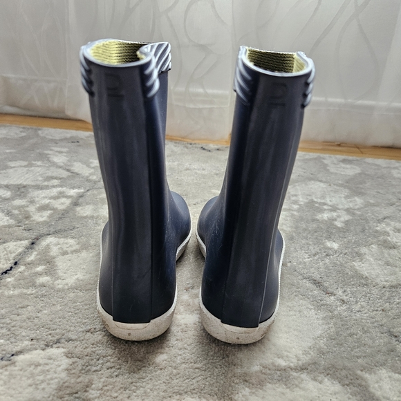 Toddler rain boots navy 8.5 - Picture 2 of 12